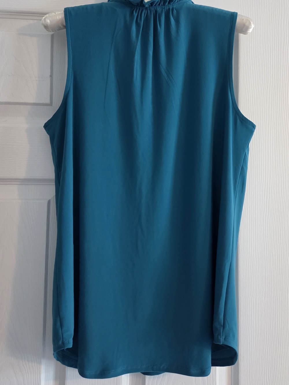 Elie Tahari Teal Ruffle-Neck Tank Size M - Picture 11 of 11